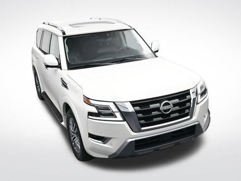 Used 2024 Nissan Armada SL w/ Captain's Chairs Package RWD image 33