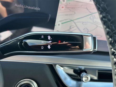 New 2025 Cadillac Lyriq Luxury image 23