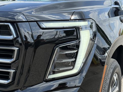 Used 2026 GMC Yukon AT4 w/ AT4 Premium Package AWD/4WD image 6