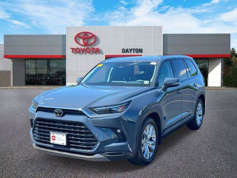 Certified 2024 Toyota Grand Highlander AWD image 2