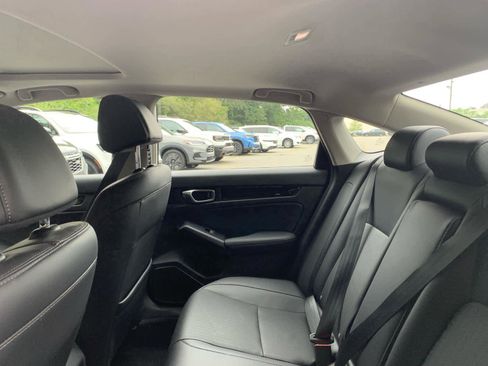 Certified 2023 Honda Civic Touring image 31