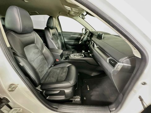 Used 2019 MAZDA CX-5 Touring FWD image 29