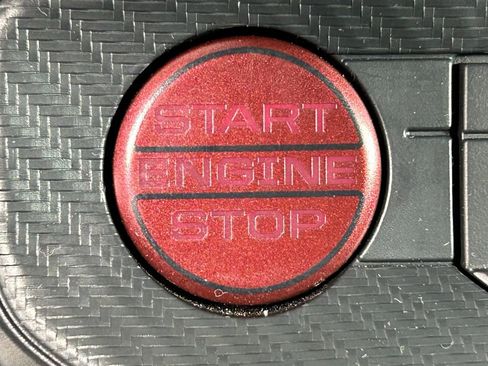 Used 2025 Ford Mustang GT Premium image 26