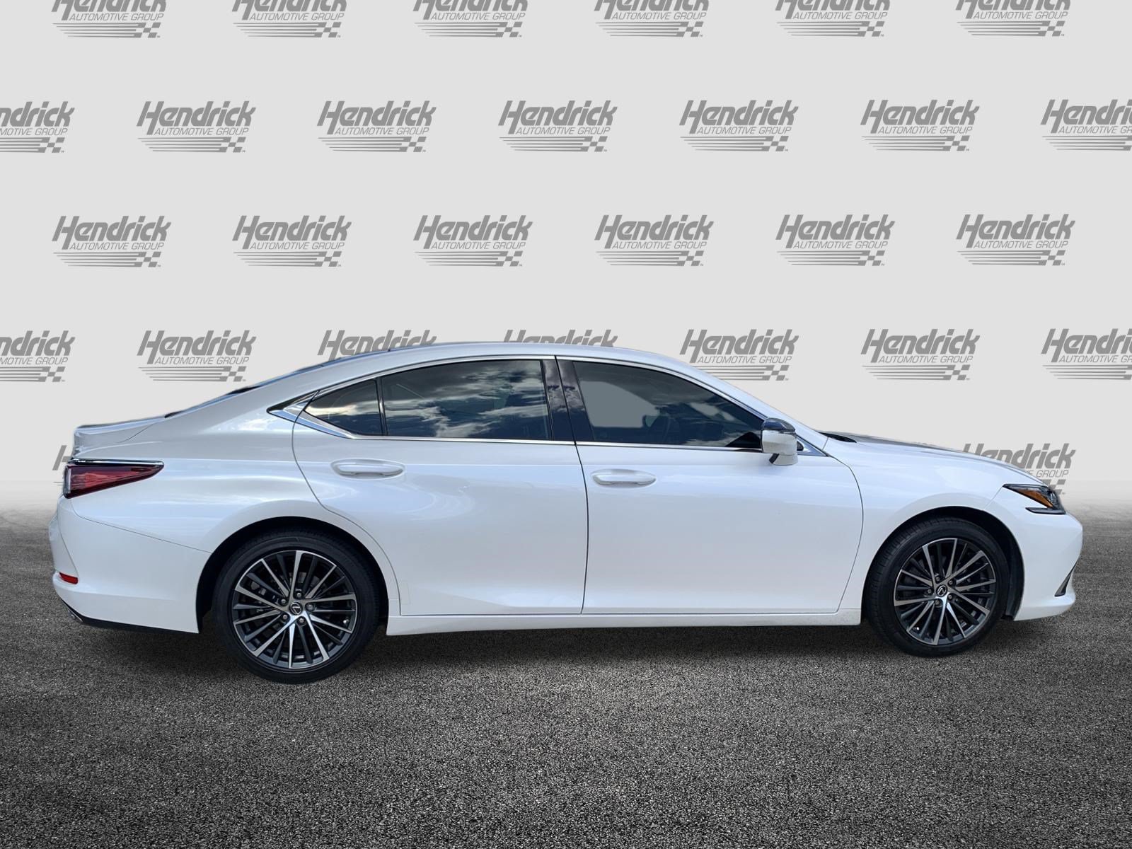 Used 2022 Lexus ES 350 w/ Premium Package FWD image 11