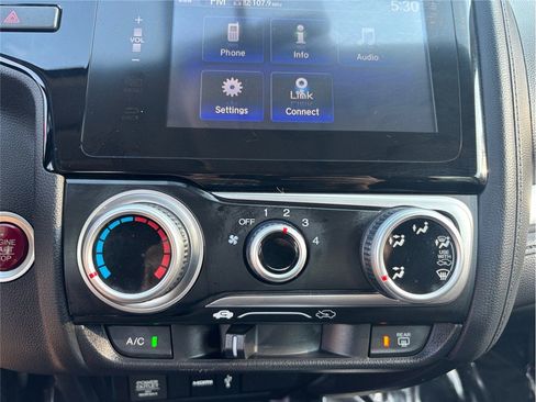 Used 2016 Honda Fit EX image 25