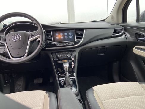 Used 2018 Buick Encore Preferred image 14