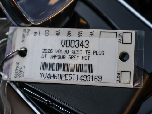 New 2026 Volvo XC90 T8 Plus w/ Protection Package Premier image 36