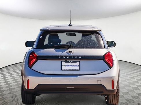New 2027 MINI Cooper 2-Door Hardtop FWD image 7
