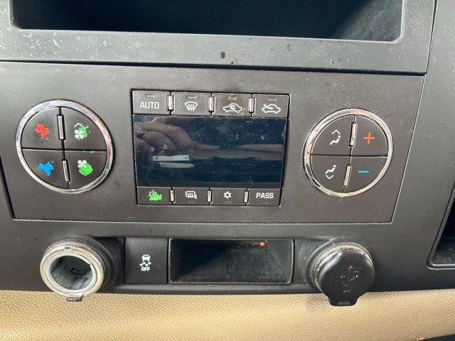Used 2012 GMC Sierra 1500 SLE w/ Power Tech Package AWD/4WD image 13