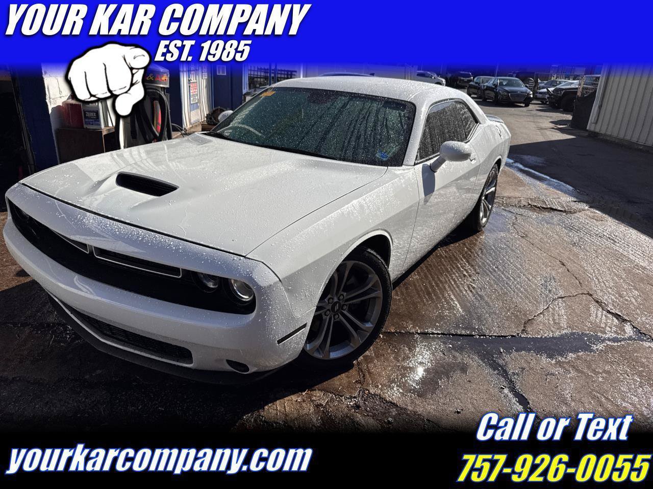 Used 2022 Dodge Challenger R/T RWD image 1