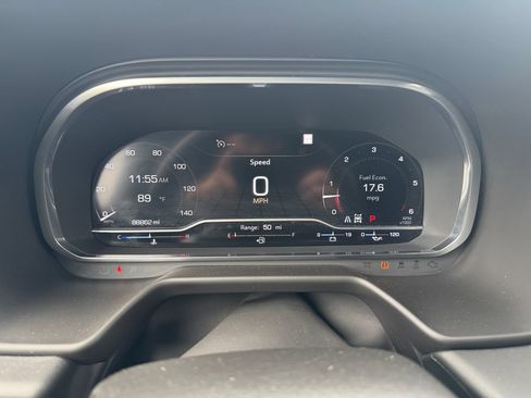 Used 2022 GMC Yukon SLT AWD/4WD image 25