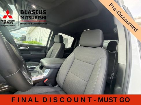 Used 2025 Chevrolet Silverado 1500 RST AWD/4WD image 27