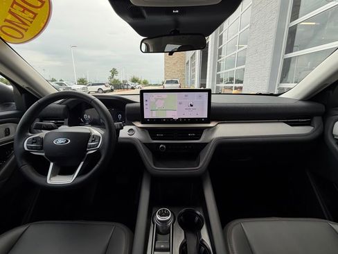 New 2026 Ford Explorer Active RWD image 53