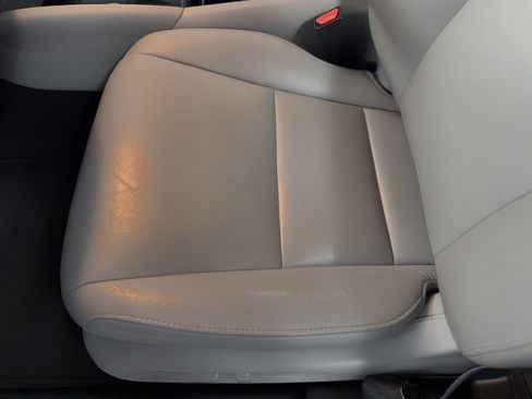 Used 2017 Honda Pilot Touring image 16