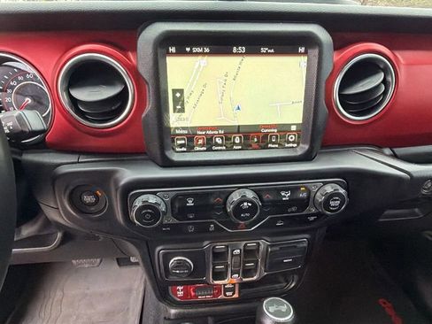 Used 2021 Jeep Wrangler Unlimited Rubicon w/ Xtreme Recon 35" Tire Package image 29