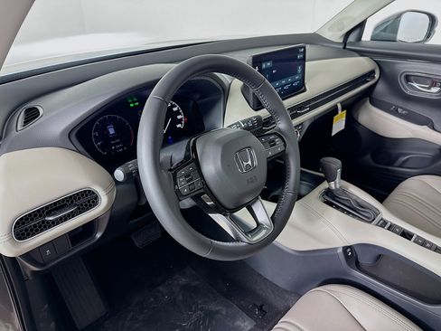 New 2026 Honda HR-V EX-L image 8