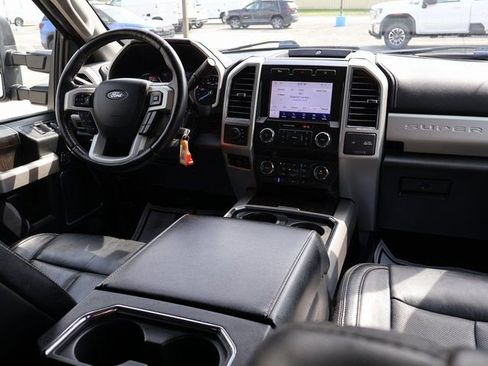 Used 2020 Ford F250 Lariat w/ Lariat Value Package image 17