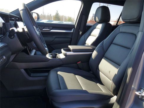 New 2026 GMC Terrain Elevation w/ Elevation Premium Package image 17