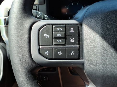 Used 2025 Ford F150 Lariat w/ Equipment Group 502A High AWD/4WD image 24