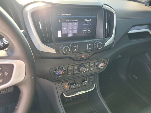 Used 2019 GMC Terrain SLT w/ Preferred Package image 24