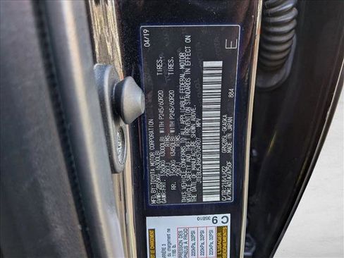 Used 2019 Toyota 4Runner Limited AWD/4WD image 26