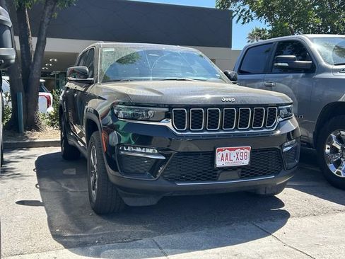 Used 2024 Jeep Grand Cherokee Limited 4xe AWD/4WD image 2