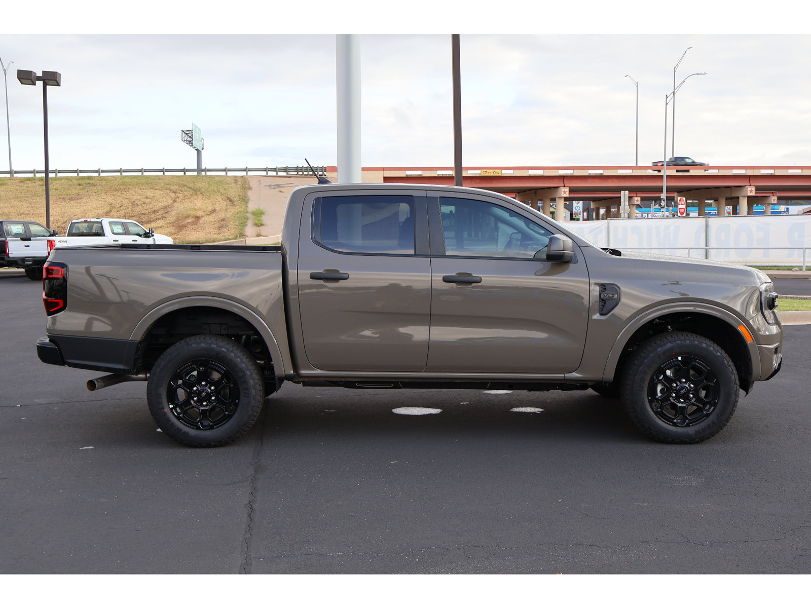 New 2026 Ford Ranger XLT w/ Equipment Group 301A High RWD image 5