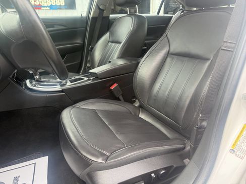 Used 2012 Buick Regal Premium FWD image 11