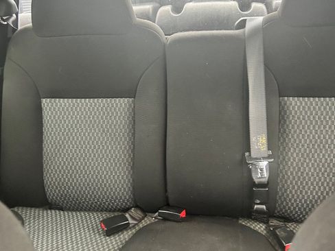 Used 2011 Chevrolet Colorado LT AWD/4WD image 12