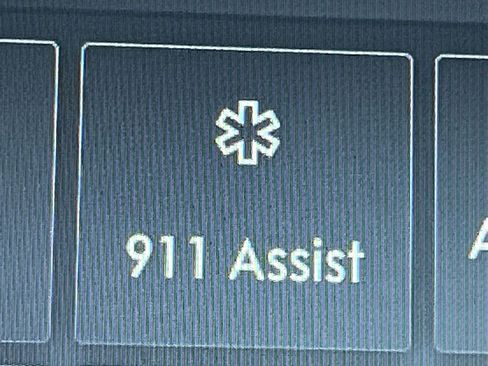 Used 2020 Lincoln Corsair FWD w/ Equipment Group 101A image 29