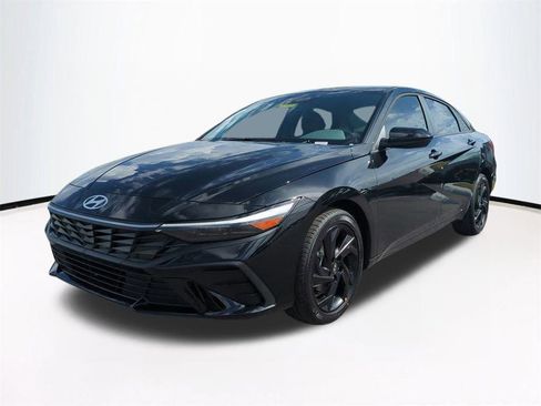 New 2026 Hyundai Elantra Sport image 9