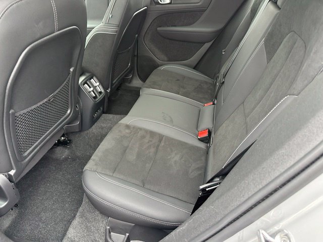 Used 2023 Volvo C40 P8 Recharge Ultimate AWD/4WD image 14