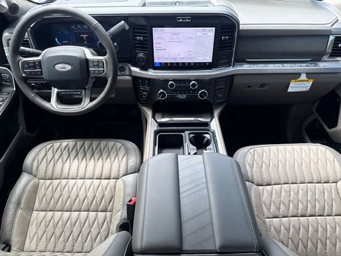 New 2026 Ford F250 Platinum w/ Platinum Plus Package AWD/4WD image 12