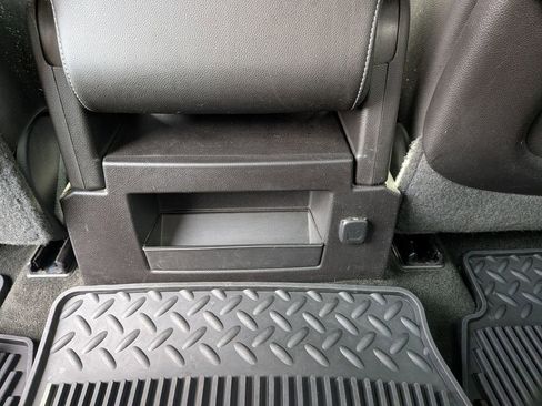 Used 2014 Chevrolet Silverado 1500 LTZ Z71 image 29