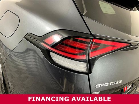 Used 2023 Kia Sportage SX AWD/4WD image 23