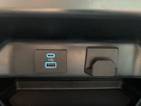 Used 2022 Ford F150 XL w/ Equipment Group 101A High AWD/4WD image 20