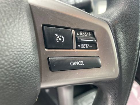 Used 2015 Subaru Forester 2.5i image 36