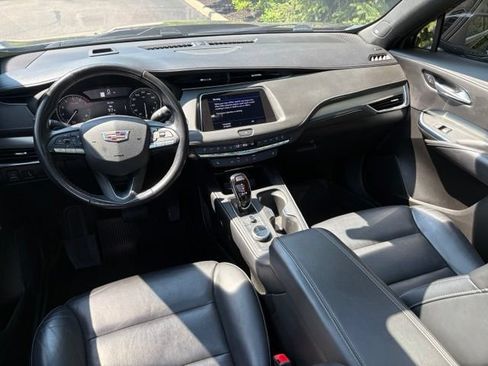 Certified 2023 Cadillac XT4 Premium Luxury w/ Enhanced Visibility Package AWD/4WD image 20
