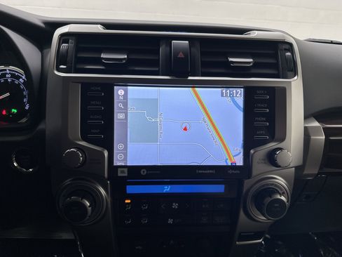 Used 2020 Toyota 4Runner Limited image 24