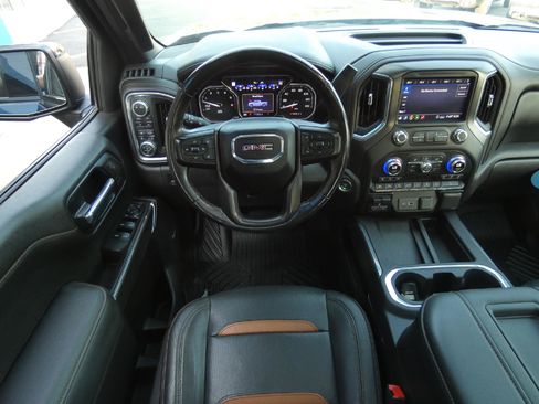 Certified 2020 GMC Sierra 1500 AT4 w/ AT4 Premium Package AWD/4WD image 14