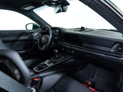 Used 2022 Porsche 911 GT3 image 26