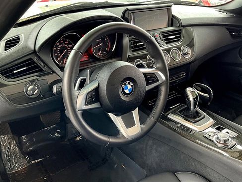 Used 2016 BMW Z4 sDrive28i image 16
