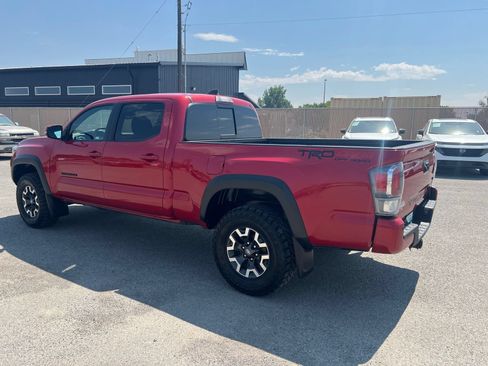 Used 2020 Toyota Tacoma TRD Off-Road w/ Technology Package AWD/4WD image 5