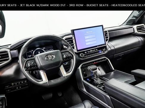 Used 2024 Toyota Sequoia Platinum image 5