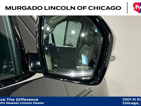 Used 2023 Lincoln Navigator Reserve AWD/4WD image 11