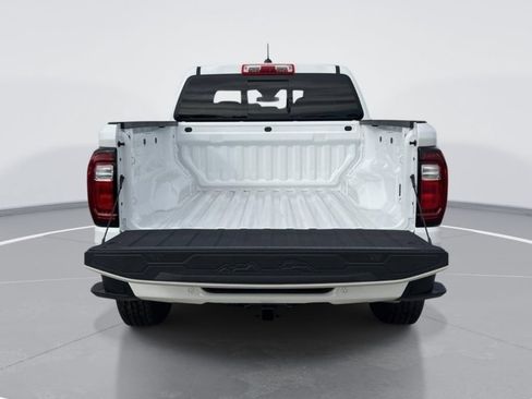 New 2026 GMC Canyon Elevation RWD image 27