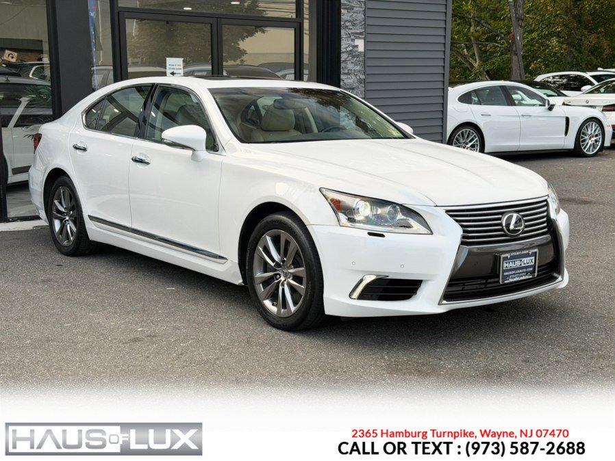 Used 2013 Lexus LS 460 AWD w/ Comfort Pkg image 2