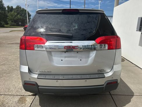 Used 2015 GMC Terrain SLT w/ Chrome Edition FWD image 4