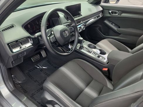 Certified 2025 Honda Civic Sport image 17