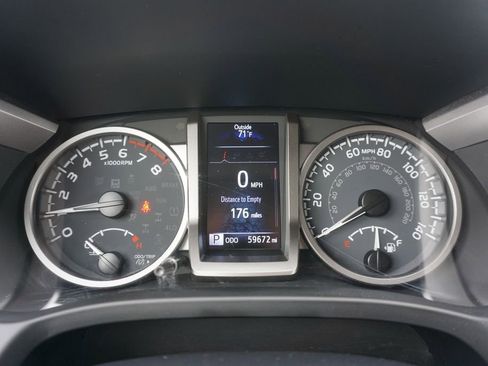Certified 2023 Toyota Tacoma SR5 AWD/4WD image 5